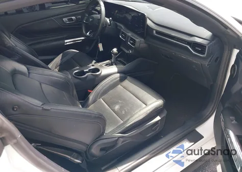 2024 Ford Mustang Gt Premium Fastback z USA, uszkodzony, nr VIN 1FA6P8CF2R5407795